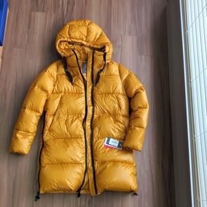 NWT XS Gold Vince Camuto Parka